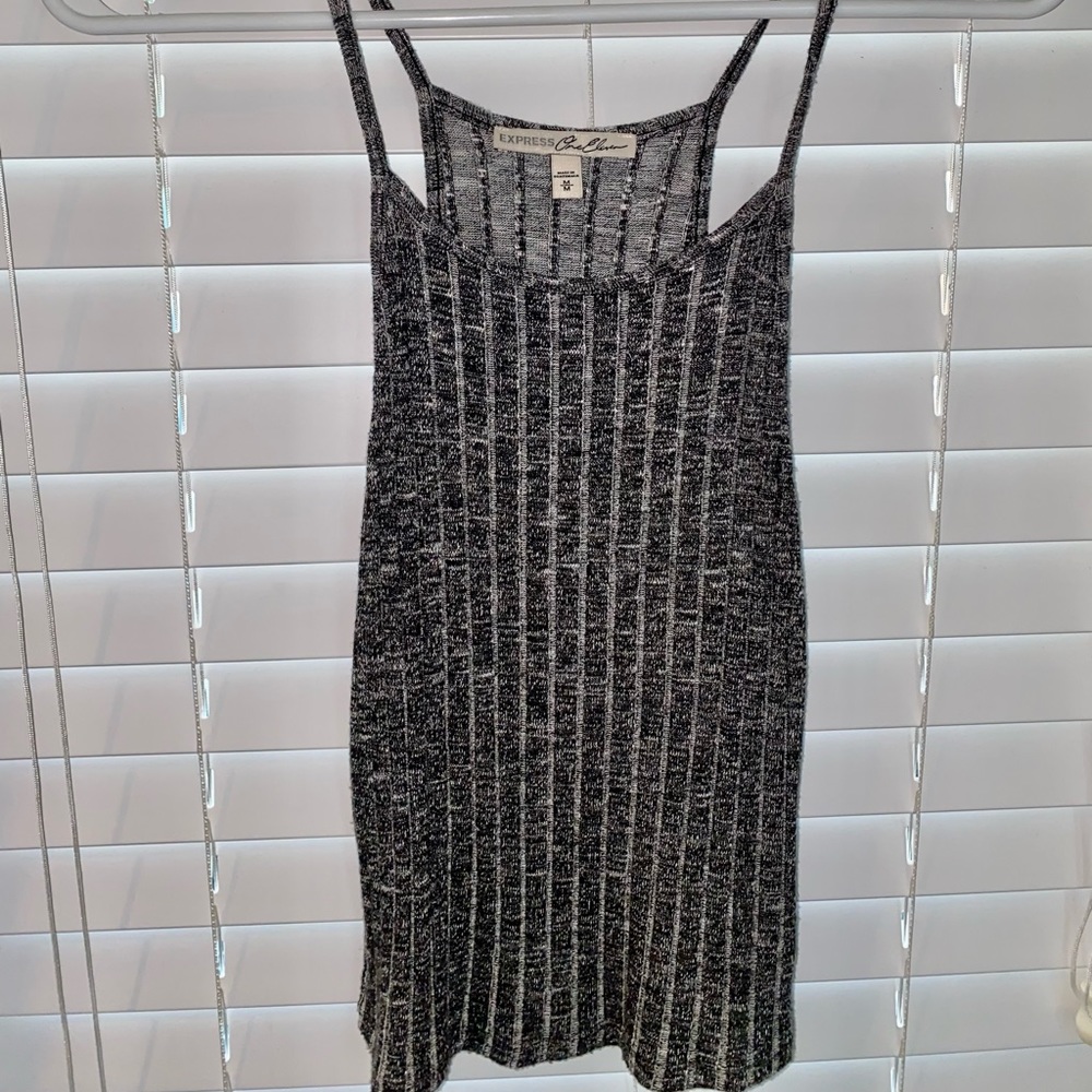 Gray Heathered Knit T-Strap Tank Top – Size M